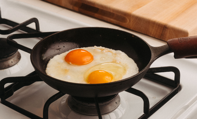 Fry an egg.